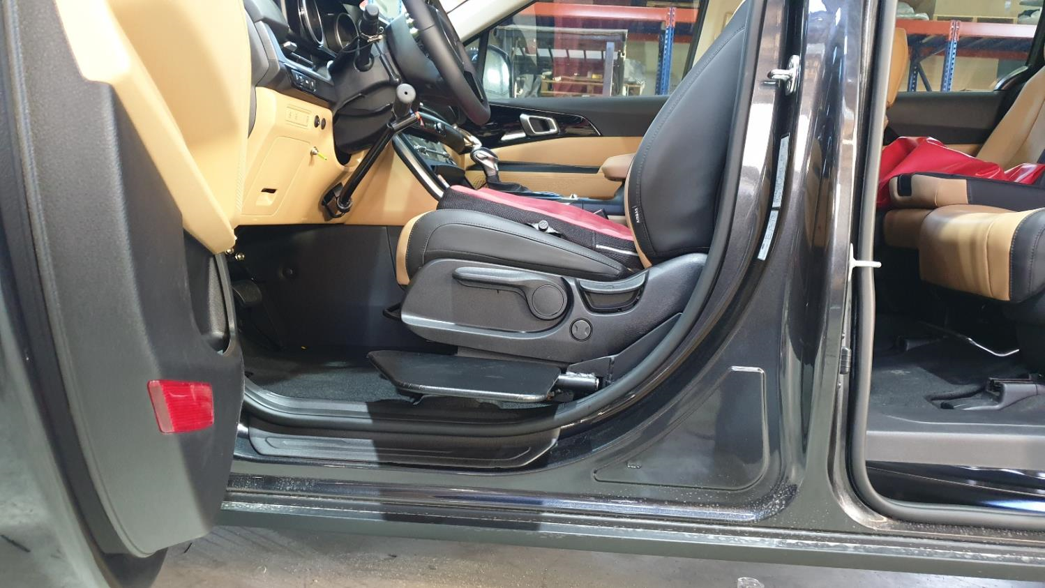 전동사이드서포트